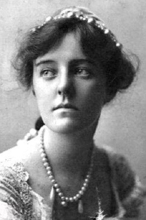 Gertrude Norman in The Greene Murder Case