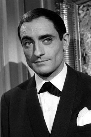 Pierre Étaix in Pickpocket