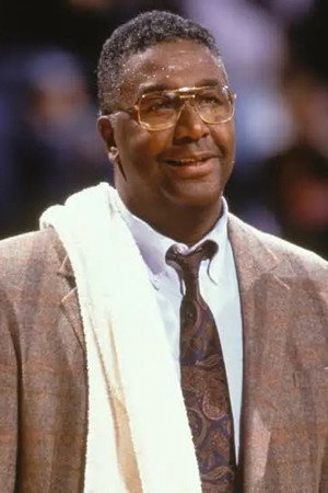 John Thompson in Patrick Ewing - Standing Tall