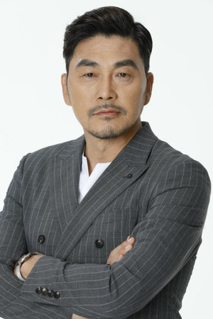 Kim Young-ho in Night and Day