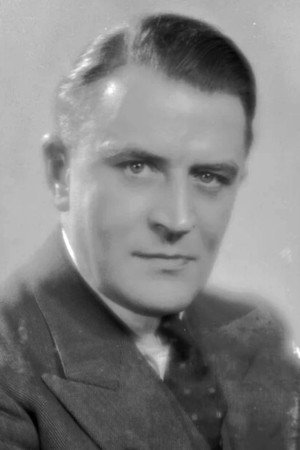 Malcolm Keen in The Lodger  A Story of the London Fog