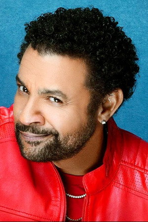Shaggy in Mylène Farmer : Les Clips L'Intégrale (1999-2020)