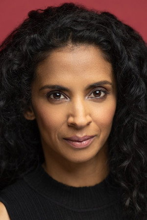 Amanda Khan in Horizon Line