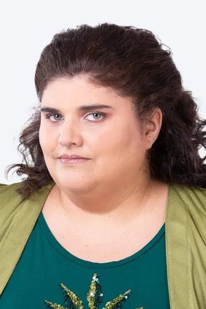 Maruja Bustamante in Dóberman