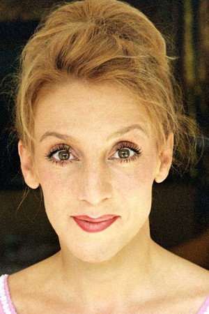 Sissi Perlinger in Girl's Life, Boy's World