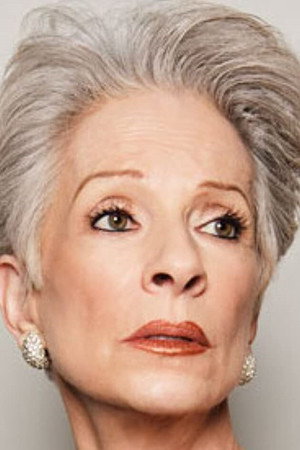Jennifer Bassey in Waxwork