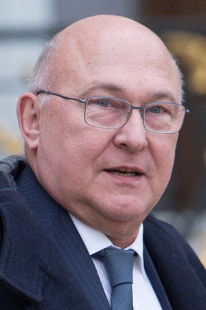 Michel Sapin in L'Adieu à Solférino