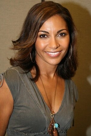 Salli Richardson-Whitfield in I Am Legend