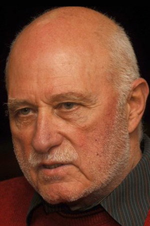 Vasil Banov in Holiday Makers