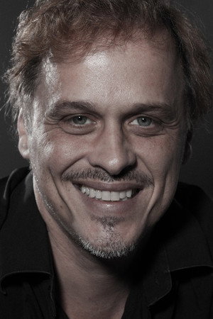 Guilherme Fontes in Edifício Paraíso
