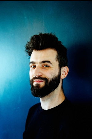 Charlie Barnes in Bastille: MTV Unplugged