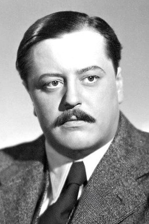 Paul Dahlke in She Walks by Night