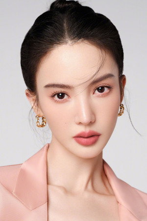 Jin Chen in Dragon Force: So Long Ultraman