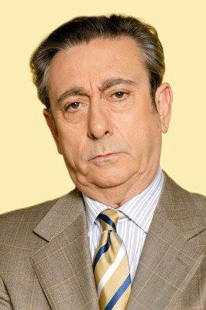 Luis Varela in El clavo de oro