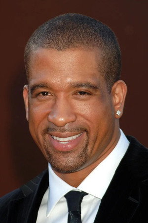 Dorian Gregory in Twice Bitten