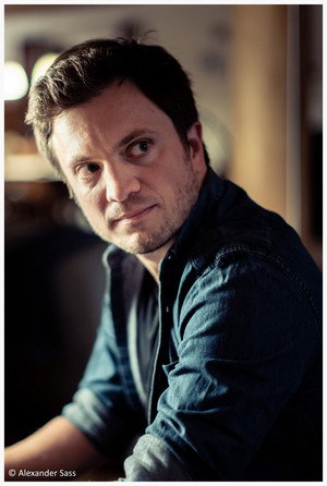 Lars Nover in Short Stories from the Third Floor