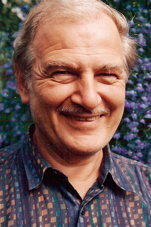 Ugo Sasso in Voyage to Danger