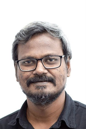 Ismail Rasheed in Finger
