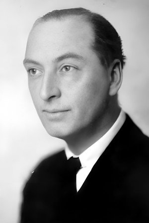 Frank Royde in Tin Gods