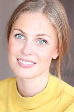 Ida Ursin-Holm in Christmas As Usual
