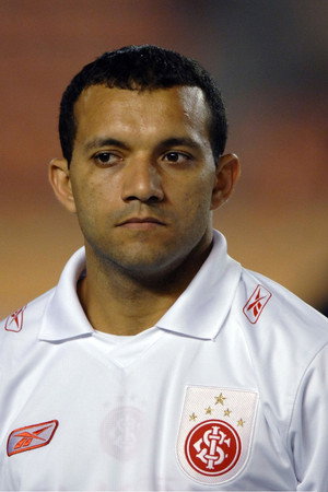 Pedro Iarley in Nada Vai Nos Separar - Os Cem Anos do S.C. Internacional