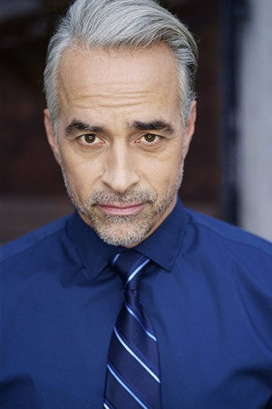 Randy Thomas in Twinkle All the Way