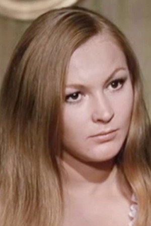 Alice Arno in Female Vampire