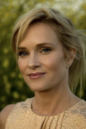 Nicholle Tom in Beethoven
