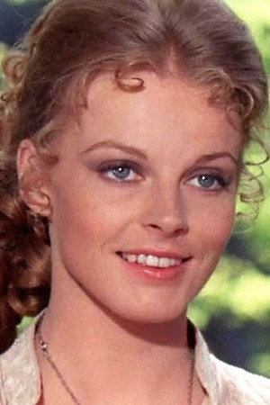 Yanti Somer in Man of the East