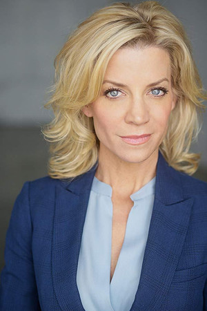 Lindsey Hutchison in Shadows on the Road