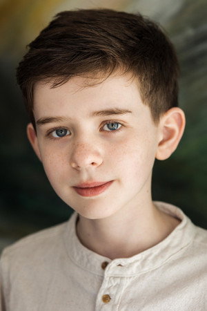 Senan Jennings in Vivarium