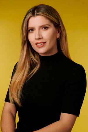 Laurita Fernández in All Hail
