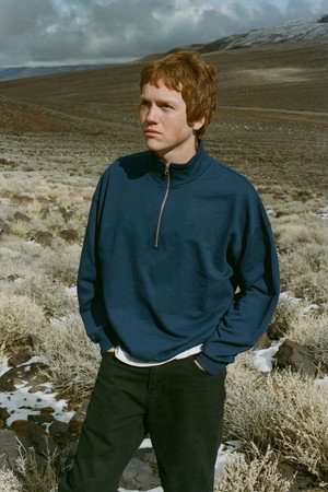 Dylan Mills in Olaf's Video
