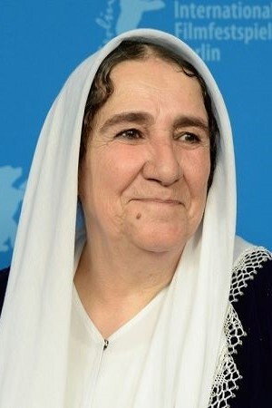 Feride Gezer in Come to My Voice