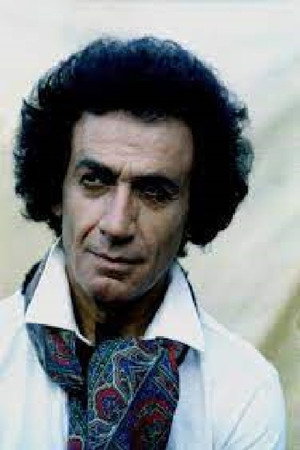 Hossein Sarshar in The Tenants