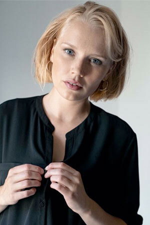 Eva Nürnberg in Upon Her Lips: Butterflies