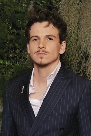 Jacob Dudman in Farewell, Sarah Jane