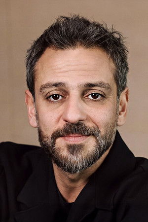 Erkan Kolçak Köstendil in Son of a Rich