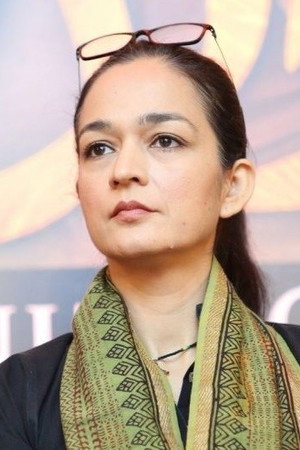 Samiya Mumtaz in Gunjal