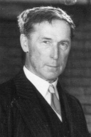 D'Arcy Corrigan in Murders in the Rue Morgue