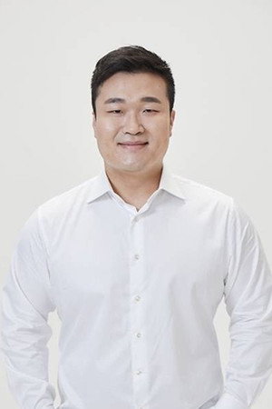 Han Woo-yeol in JUNG E