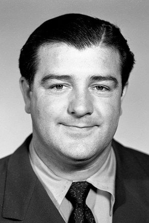 Lou Costello in In the Navy