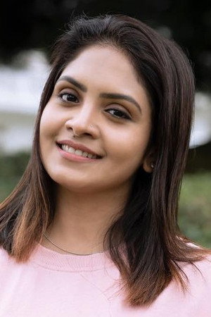 Gayatri Arun in Sarvopari Palakkaran
