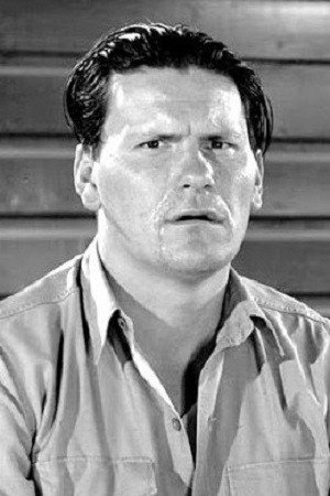 Warren Hymer in The Gold Ghost
