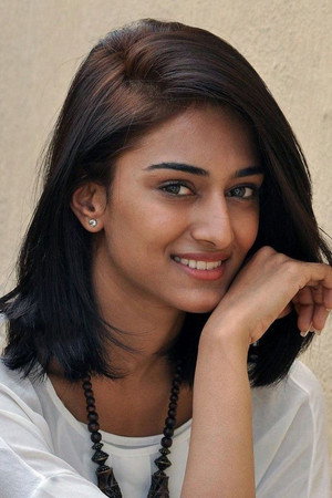 Erica Fernandes in Ninnindale