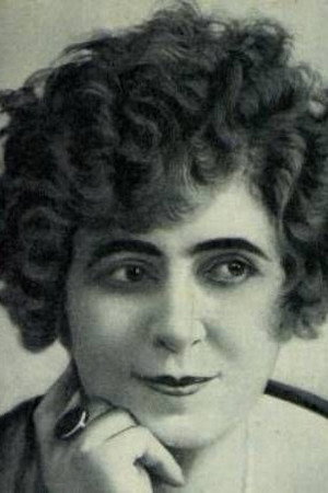Renée Carl in Fantômas