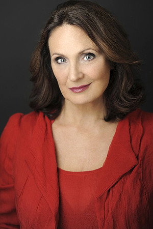 Dawn Young in Tom in America