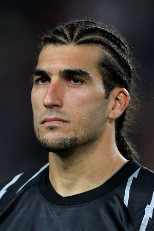 José Manuel Pinto in Scandalous Body