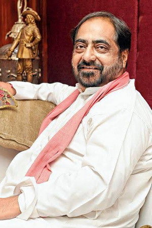 Aamir Raza Husain in Khoobsurat