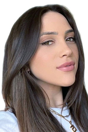 Danielle Mateo in Meet Me in Paris